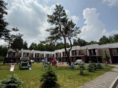 будинок за адресою Незалежності України, 64а