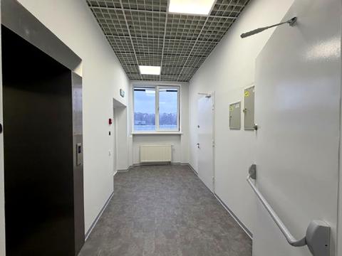 комерційна за адресою Сім'ї Прахових вул. (Гайдара), 52