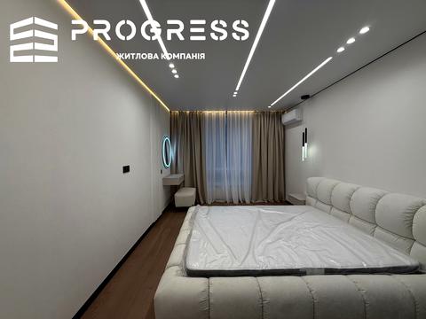 квартира за адресою Романа Левицького вул., 4