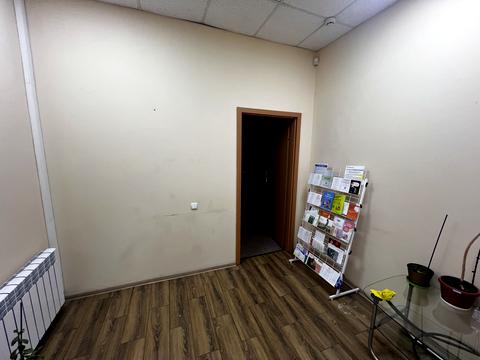 коммерческая по адресу Независимой Украины ул. (40 лет Советской Украины), 84