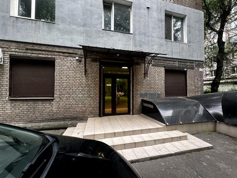 коммерческая по адресу Независимой Украины ул. (40 лет Советской Украины), 84