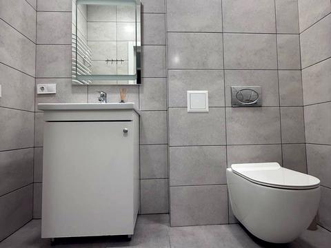 дом по адресу с. Брюховичи, Незалежності України, 64