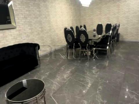 комерційна за адресою Лесі Українки бульв., 7-В