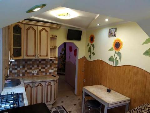 квартира за адресою Джерельна вул., 8
