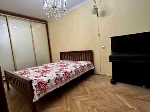 квартира по адресу Головатого ул., 5