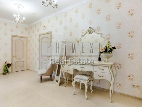 квартира за адресою Дніпровська набережна вул., 14-А
