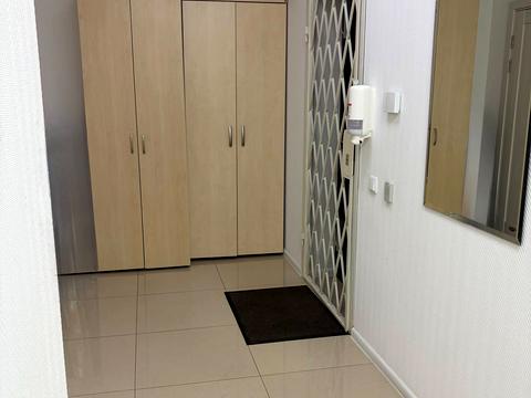 комерційна за адресою Київ, Трускавецька вул., 8