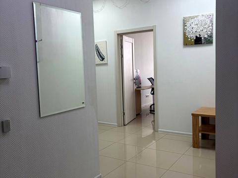 комерційна за адресою Київ, Трускавецька вул., 8
