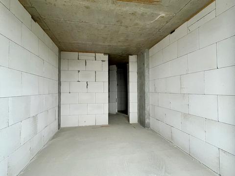 1867071672356200