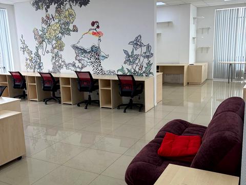 комерційна за адресою Київ, Трускавецька вул., 8