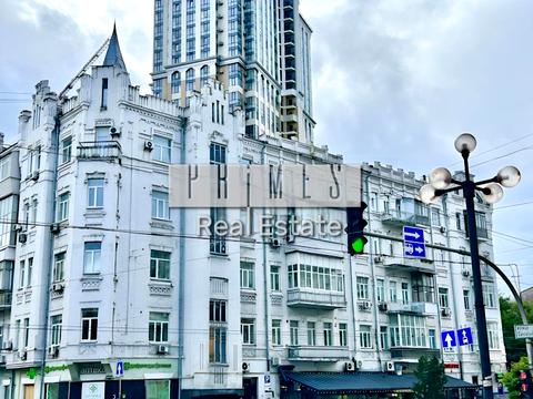 комерційна за адресою Саксаганського вул., 33