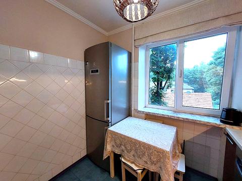 квартира за адресою Докова вул., 16