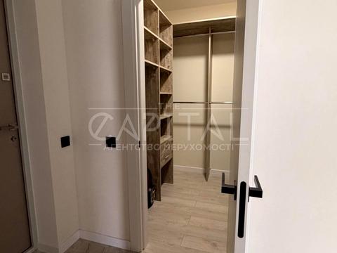 квартира за адресою Причальна вул., 8