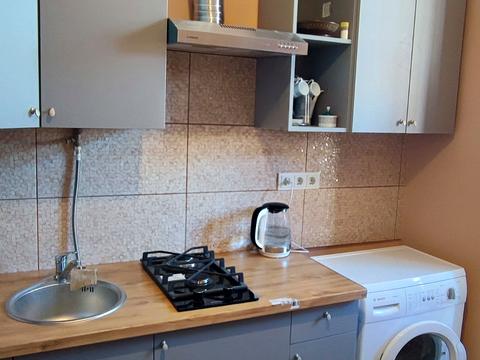 квартира за адресою Джерельна вул., 33