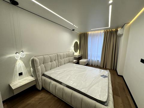 квартира за адресою Романа Левицького вул., 4