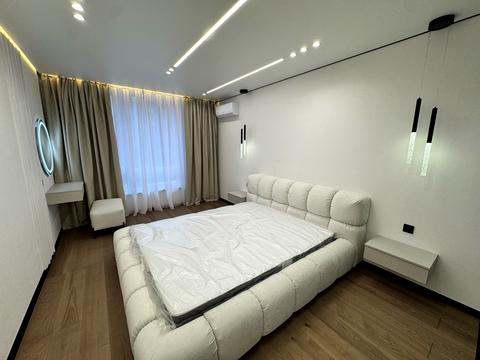 квартира за адресою Романа Левицького вул., 4