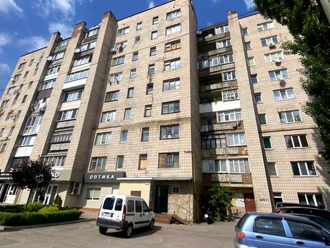квартира за адресою Кулика і Гудачека вул. (Макарова), 38