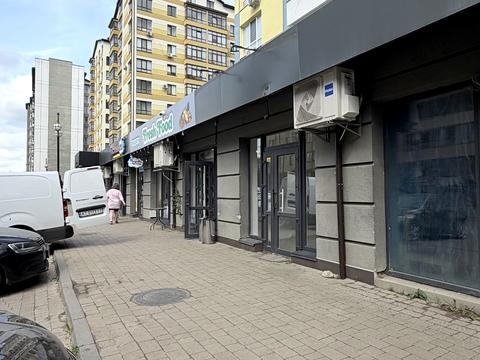 коммерческая по адресу Александра Довженко ул., 25б