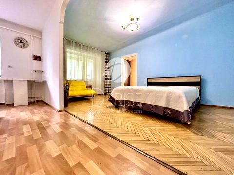 квартира за адресою Лабораторна вул., 28