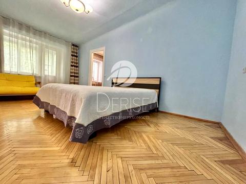 квартира за адресою Лабораторна вул., 28