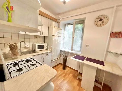 квартира за адресою Лабораторна вул., 28