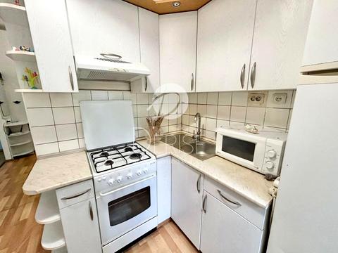 квартира за адресою Лабораторна вул., 28