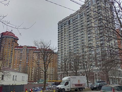 коммерческая по адресу Евгения Коновальца ул. (Щорса), 37
