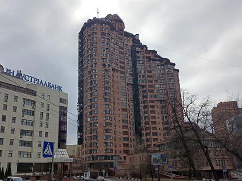 коммерческая по адресу Евгения Коновальца ул. (Щорса), 37