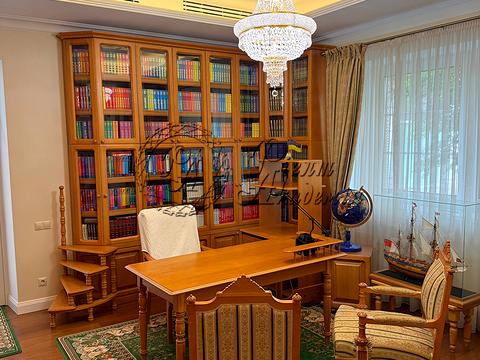 будинок за адресою Бориспільське шосе