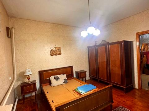 будинок за адресою смт. Кринички, Козацька