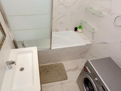 квартира за адресою Сім'ї Кульженків вул. (Петра Дегтяренка), 35