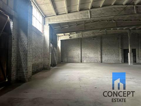 комерційна за адресою Десантників пл., 5