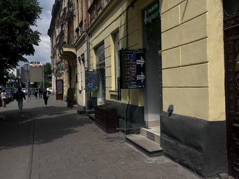 коммерческая по адресу Кулиша ул., 40