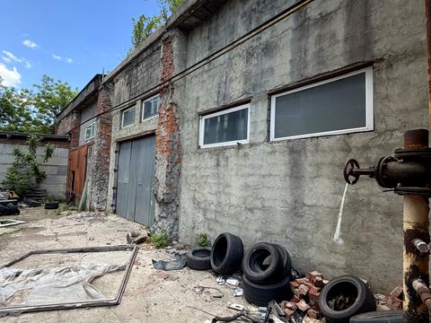 коммерческая по адресу Полукруг ул., 14