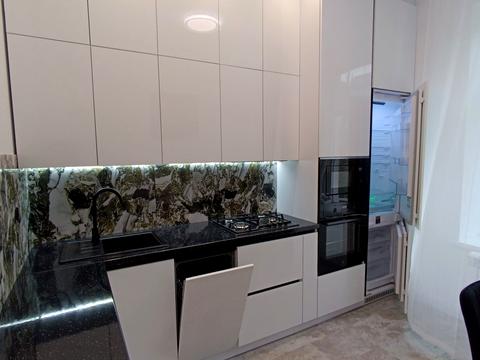 квартира за адресою Богдана Хмельницького вул., 33/34