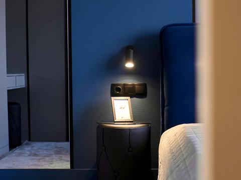 квартира за адресою Раїси Окіпної вул., 10