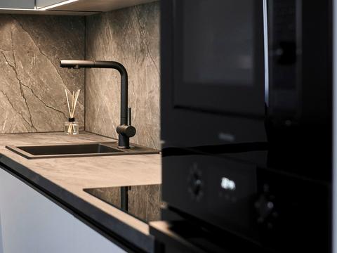 квартира за адресою Раїси Окіпної вул., 10