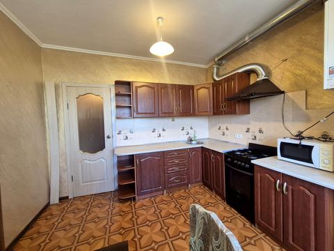 квартира за адресою смт. Таїрове, Трамвайна вул., 15а