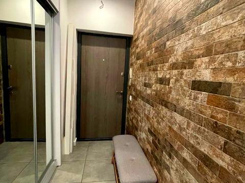 квартира за адресою Салютна вул., (Будинок 02301-02303)