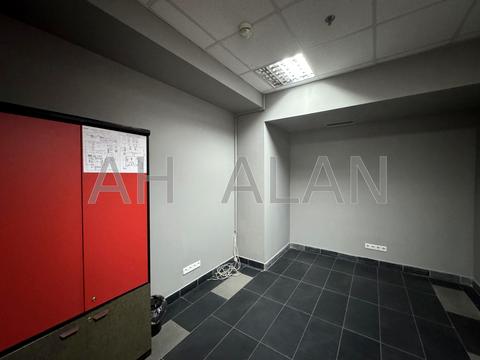 комерційна за адресою Вадима Гетьмана вул., 6