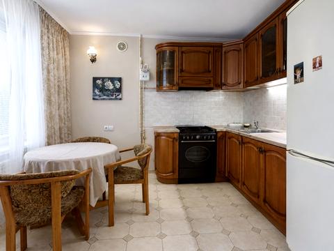 квартира за адресою Набережна Перемоги вул., 56