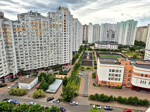 квартира за адресою Миколи Бажана просп., 16
