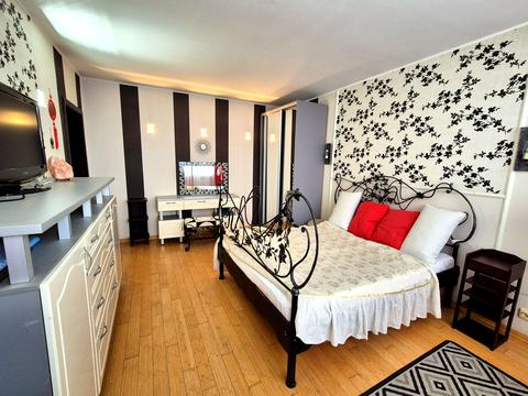 квартира за адресою Миколи Бажана просп., 16