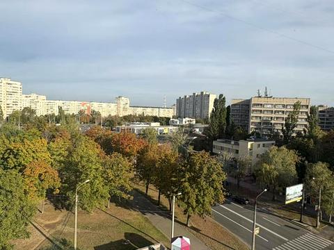 квартира за адресою Ахсарова вул., 11