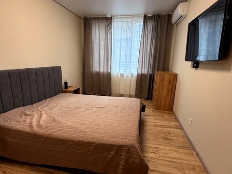 квартира за адресою Олександра Олеся вул., 2-Б