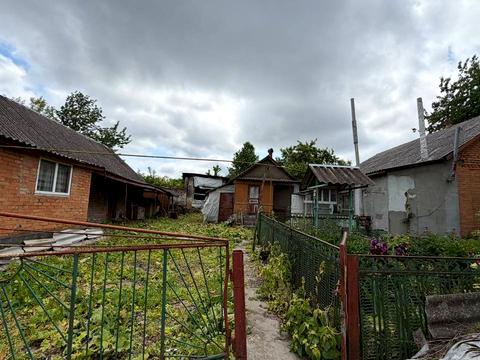 будинок за адресою Набережна, 18