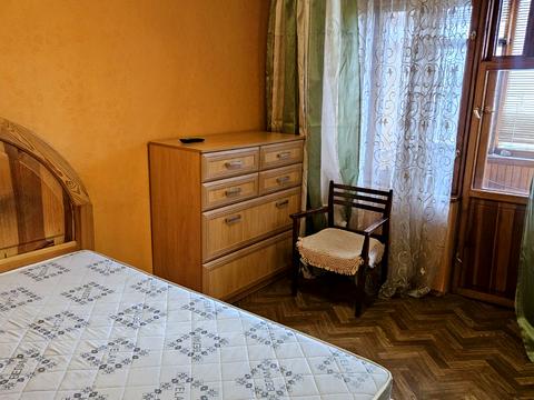 квартира за адресою Дніпровська набережна вул., 9-А