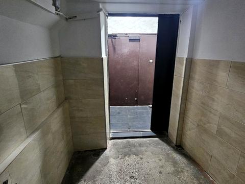 квартира за адресою Дніпровська набережна вул., 9-А