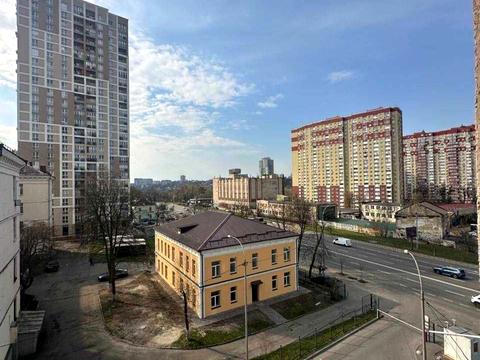 квартира за адресою Валерія Лобановського просп., 150