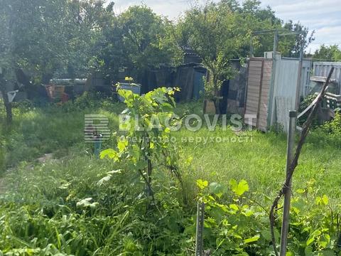 участок по адресу Строителей ул., 106
